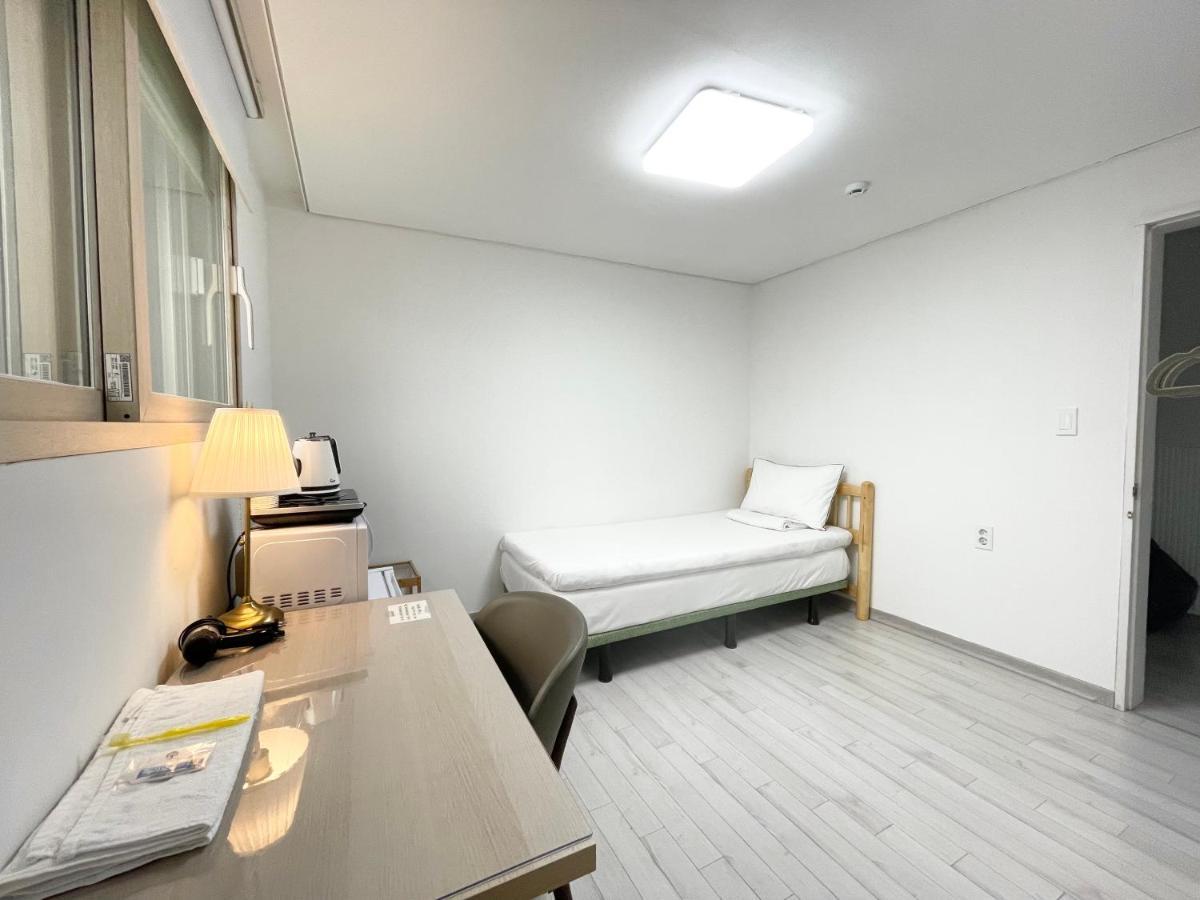 Airport Guesthouse Ko-In Incshon Kültér fotó